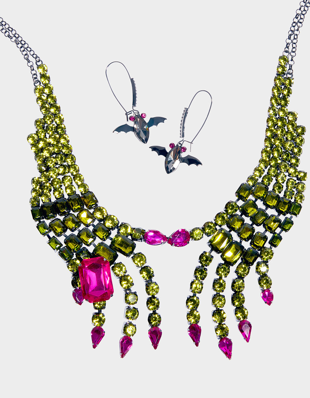 RICH WITCH BIB NECKLACE GREEN - Image 3
