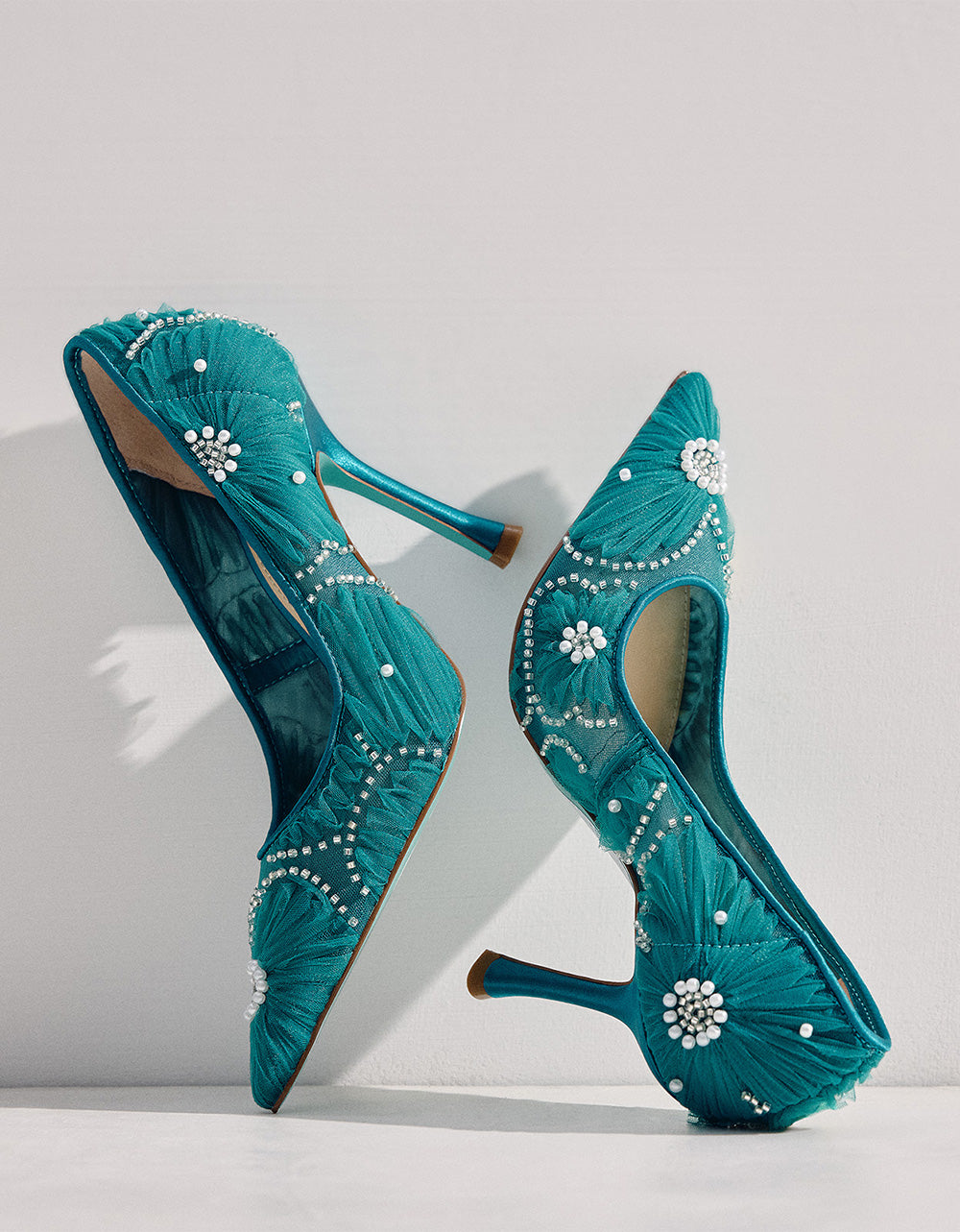 ROXIE EMERALD - Image 2